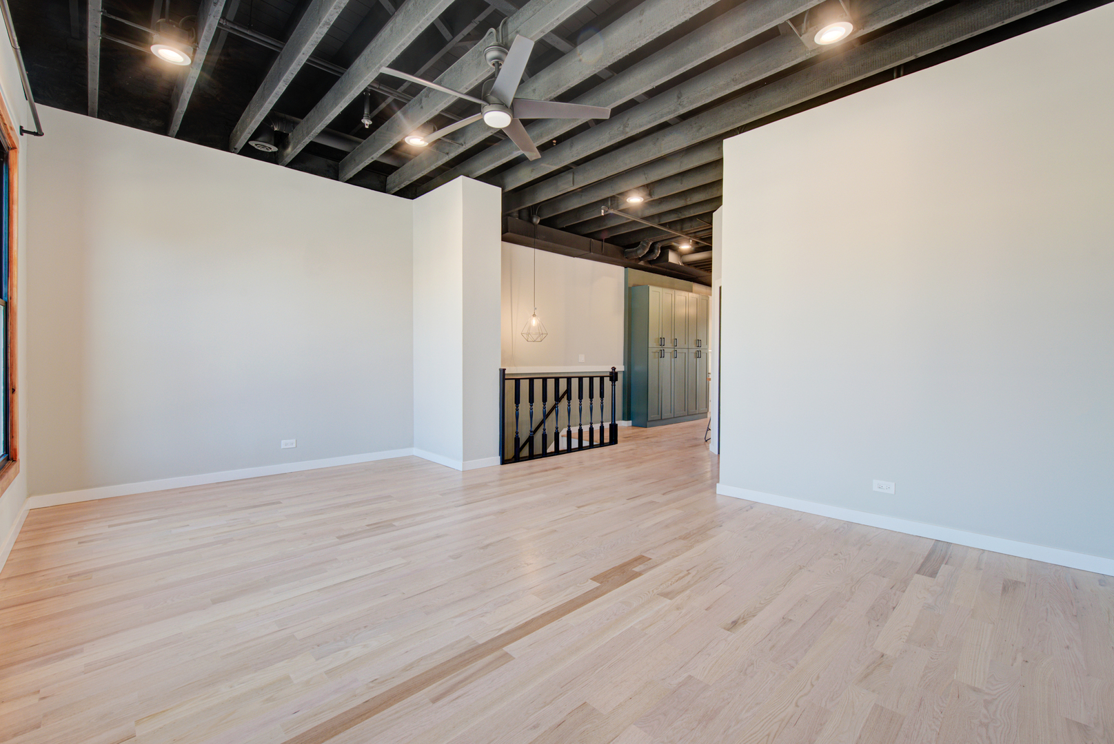 219 - 221 W Main Street, St. Charles, IL 60174