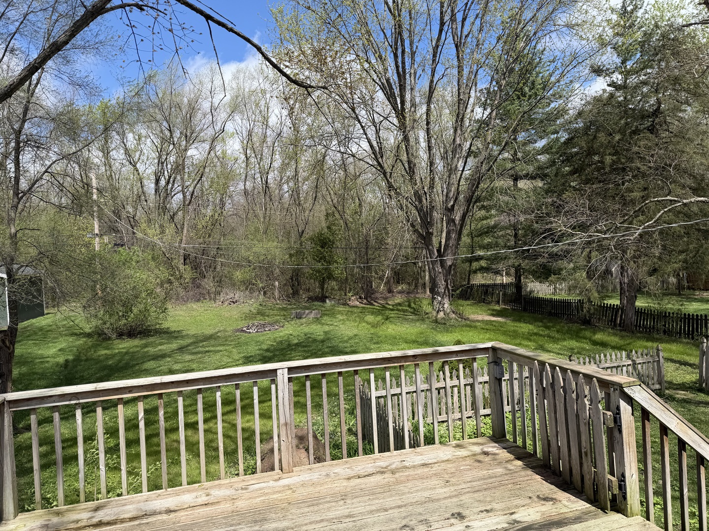 2704 Myang Avenue, McHenry, IL 60050