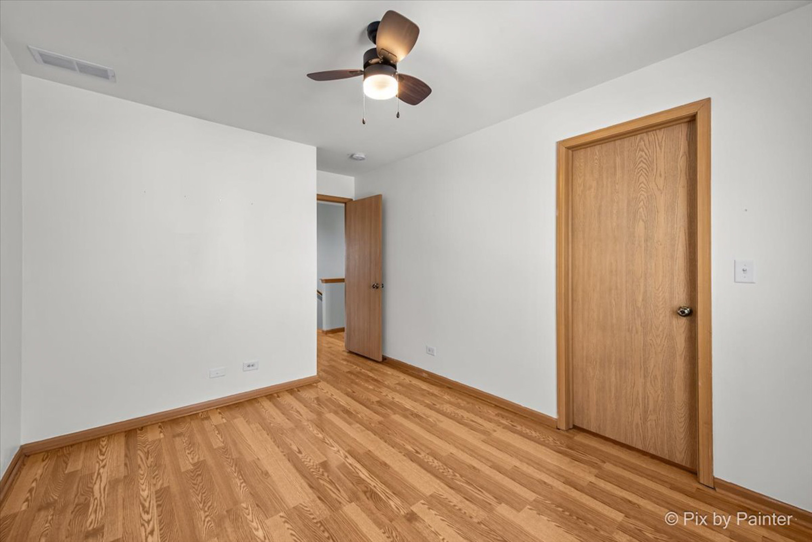 2466 Amber Lane, Elgin, IL 60123