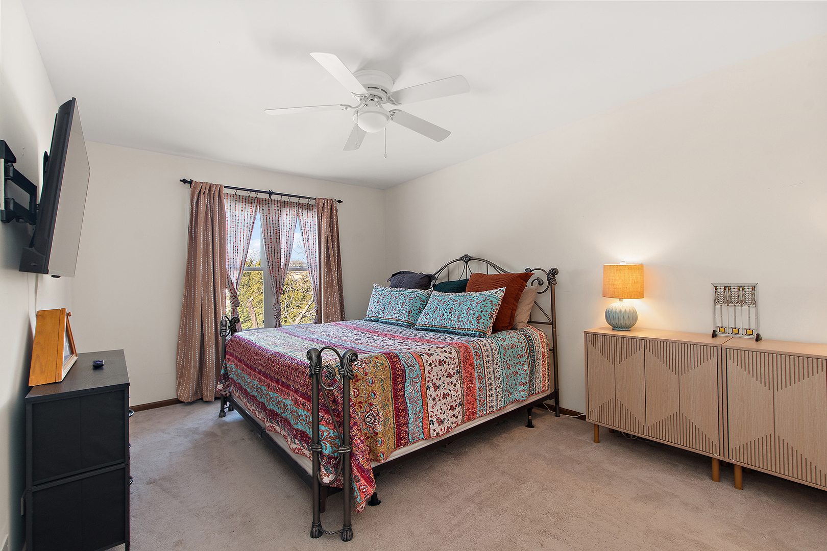 6827 Hickory Street #C, Tinley Park, IL 60477