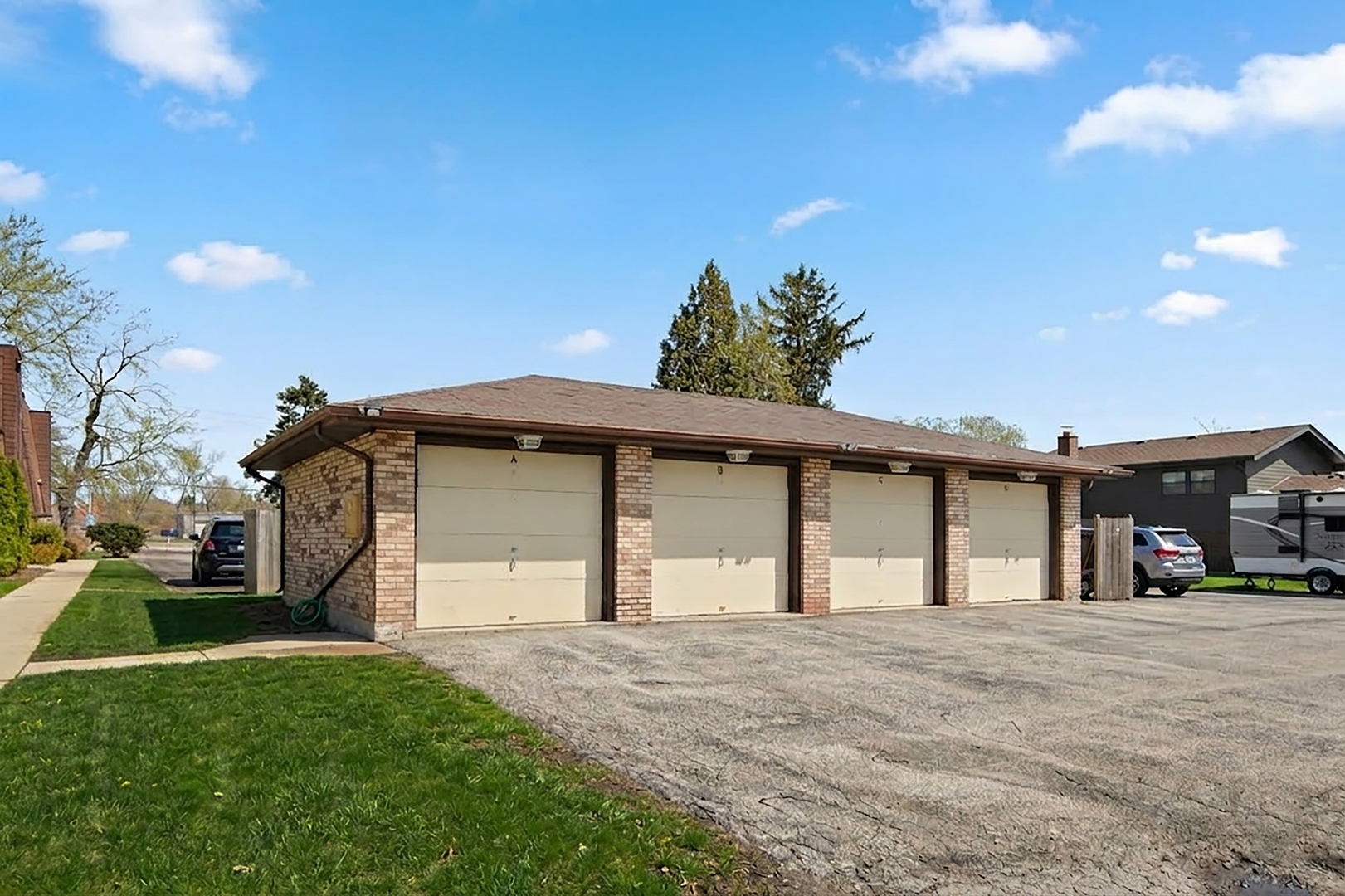 6827 Hickory Street #C, Tinley Park, IL 60477