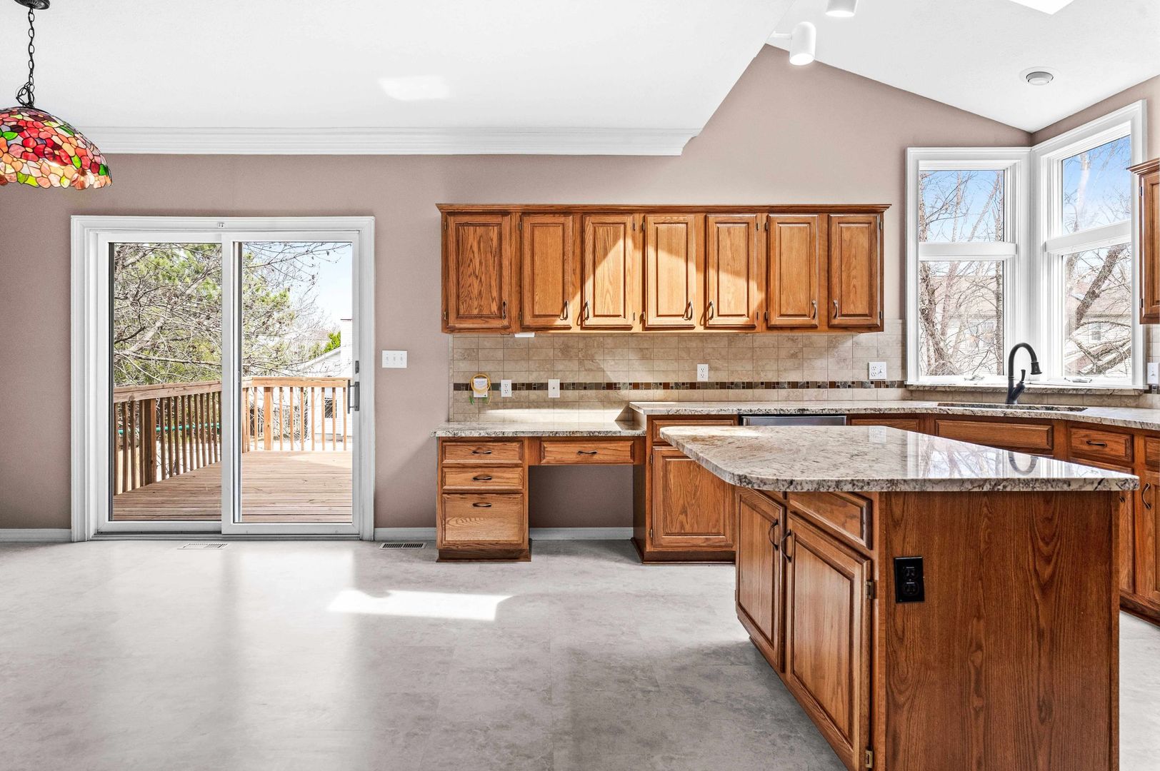 7 Red Stone Court, Bloomington, IL 61704