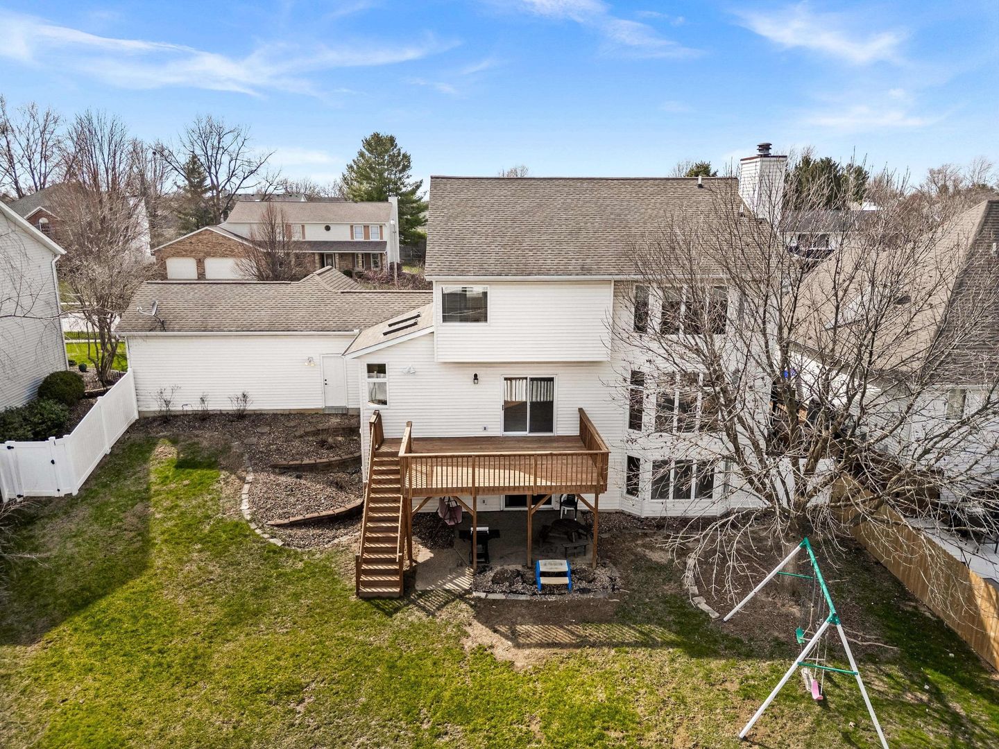 7 Red Stone Court, Bloomington, IL 61704