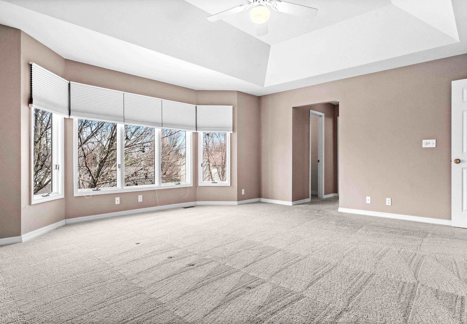 7 Red Stone Court, Bloomington, IL 61704