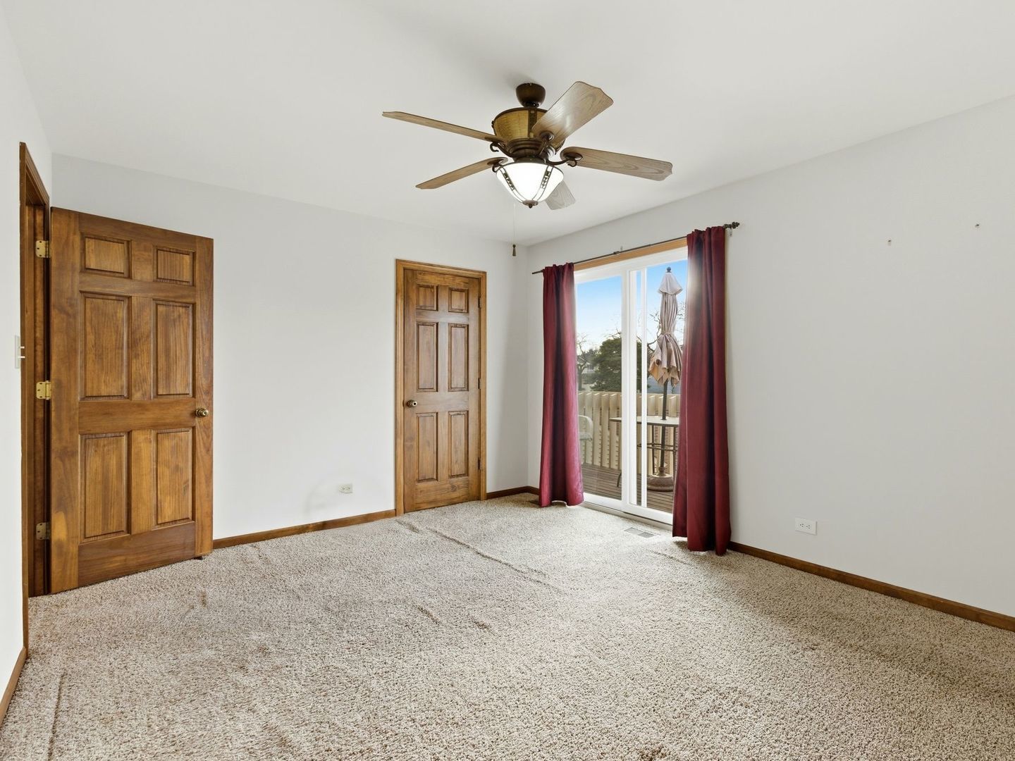 1013 Chatham Place, Vernon Hills, IL 60061