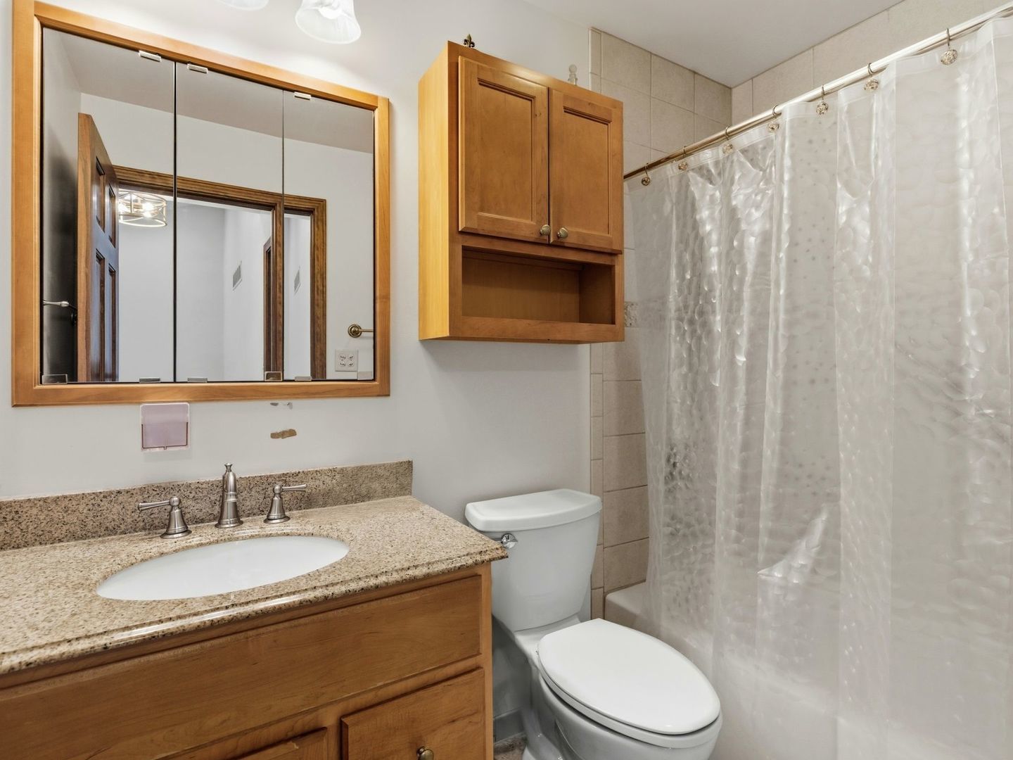 1013 Chatham Place, Vernon Hills, IL 60061