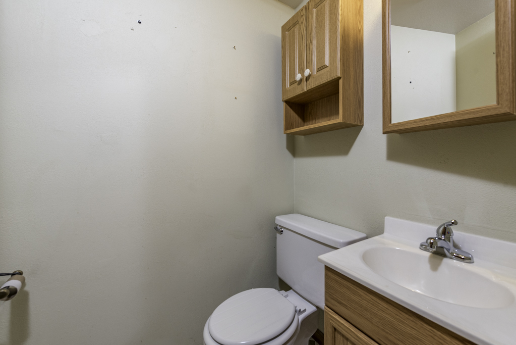 22171 W Pineview Drive, Antioch, IL 60002