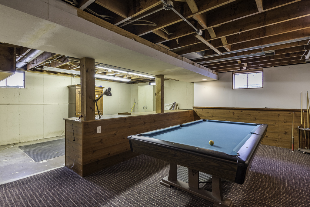 22171 W Pineview Drive, Antioch, IL 60002