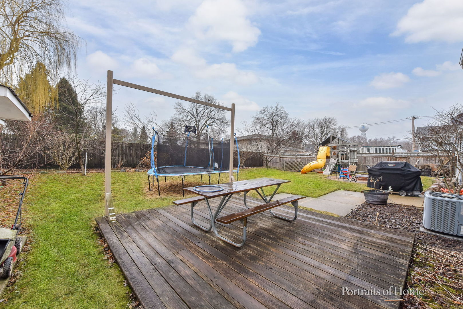 930 Maple Court, Bartlett, IL 60103