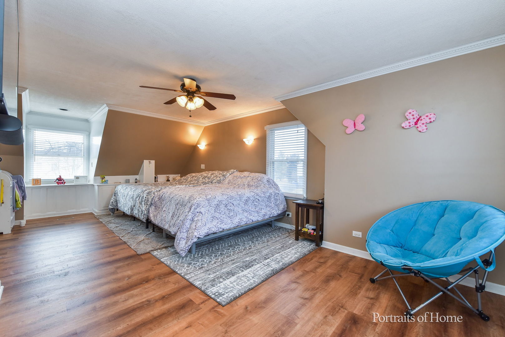 930 Maple Court, Bartlett, IL 60103