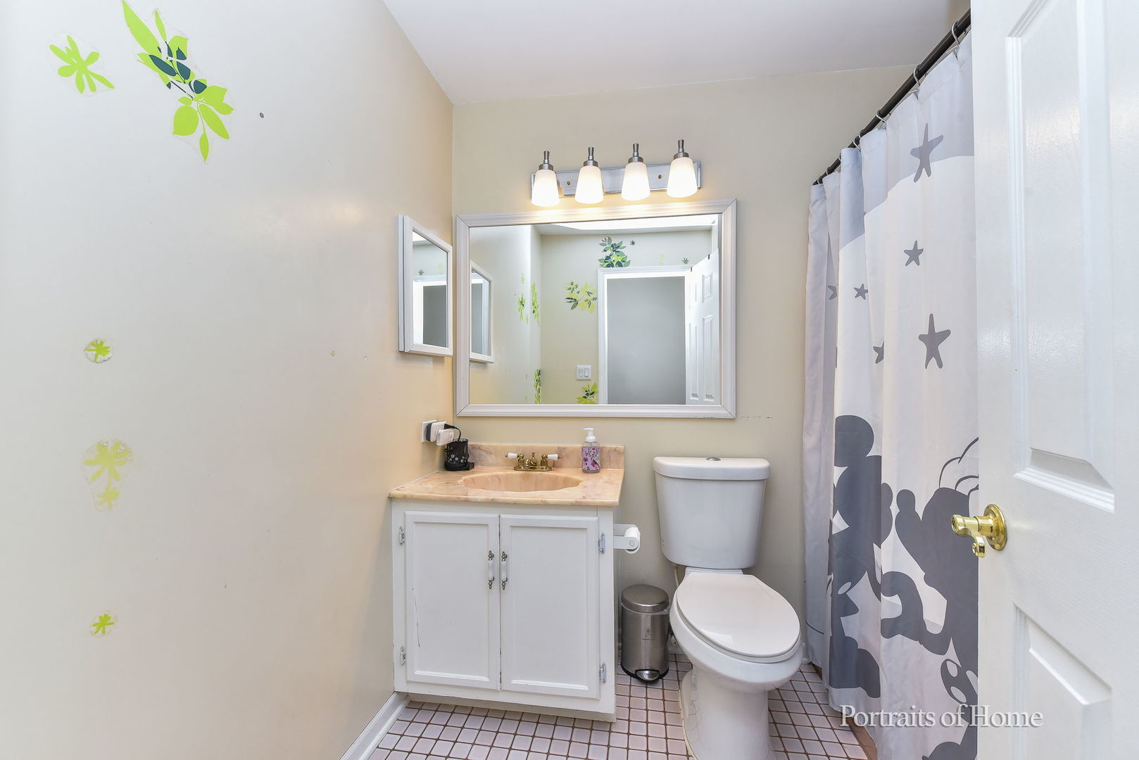 930 Maple Court, Bartlett, IL 60103