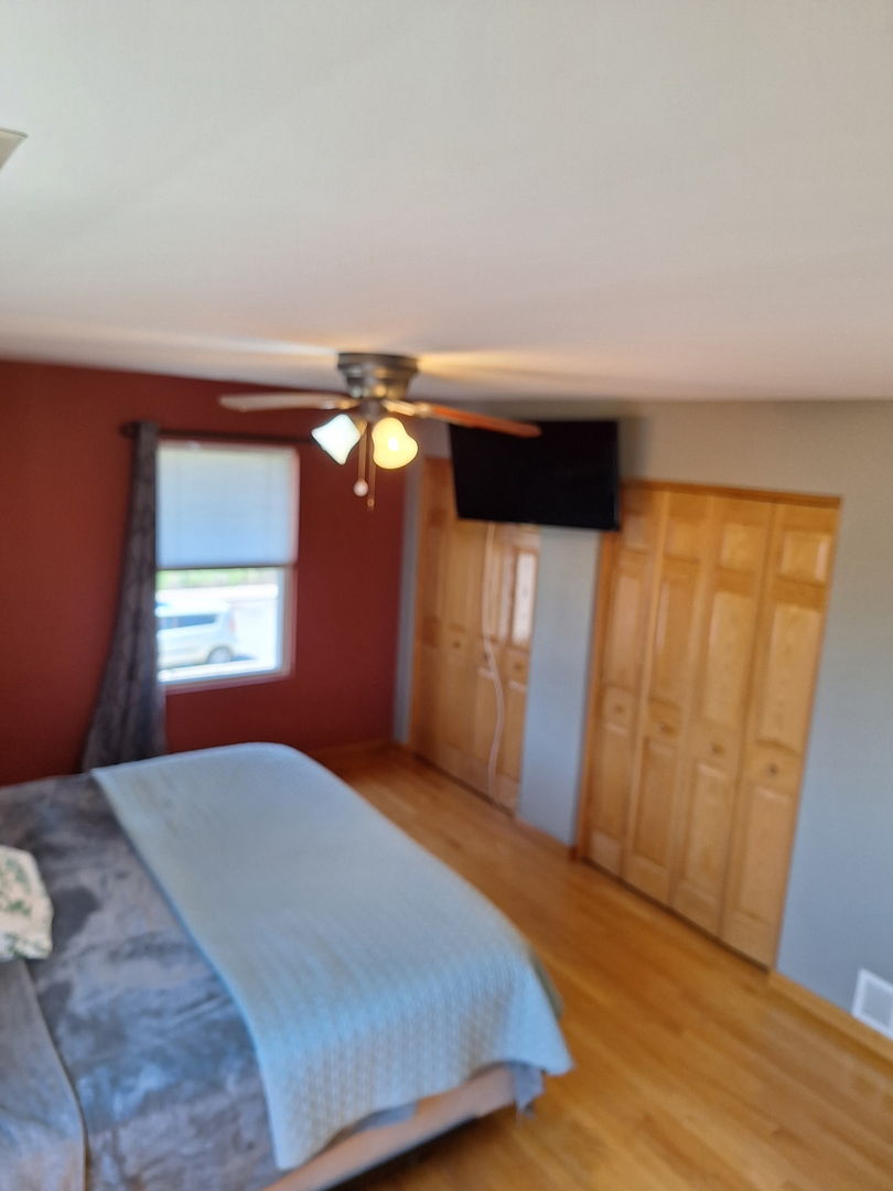 3005 Lincoln Street, Franklin Park, IL 60131