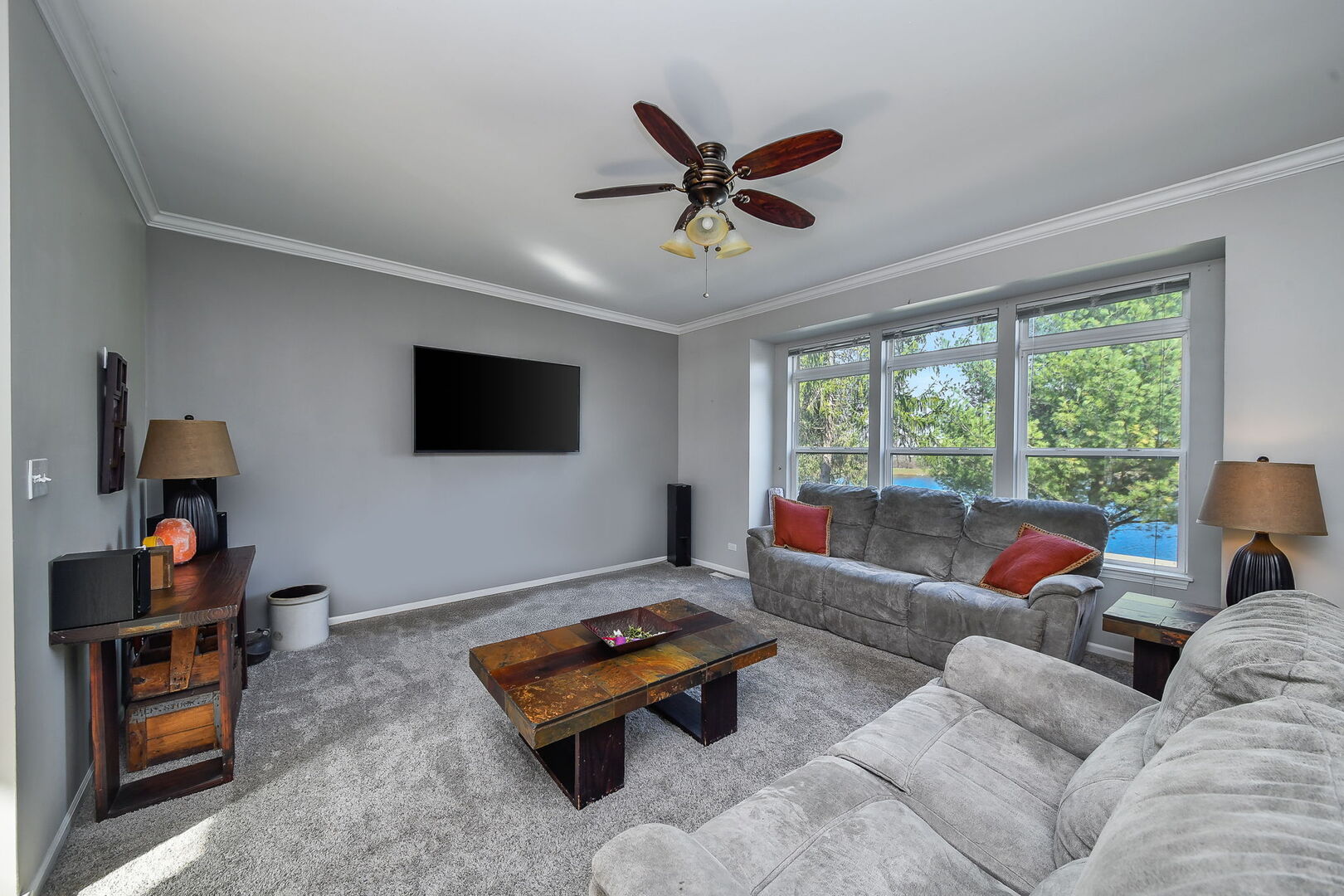 445 Kelly Avenue, Yorkville, IL 60560