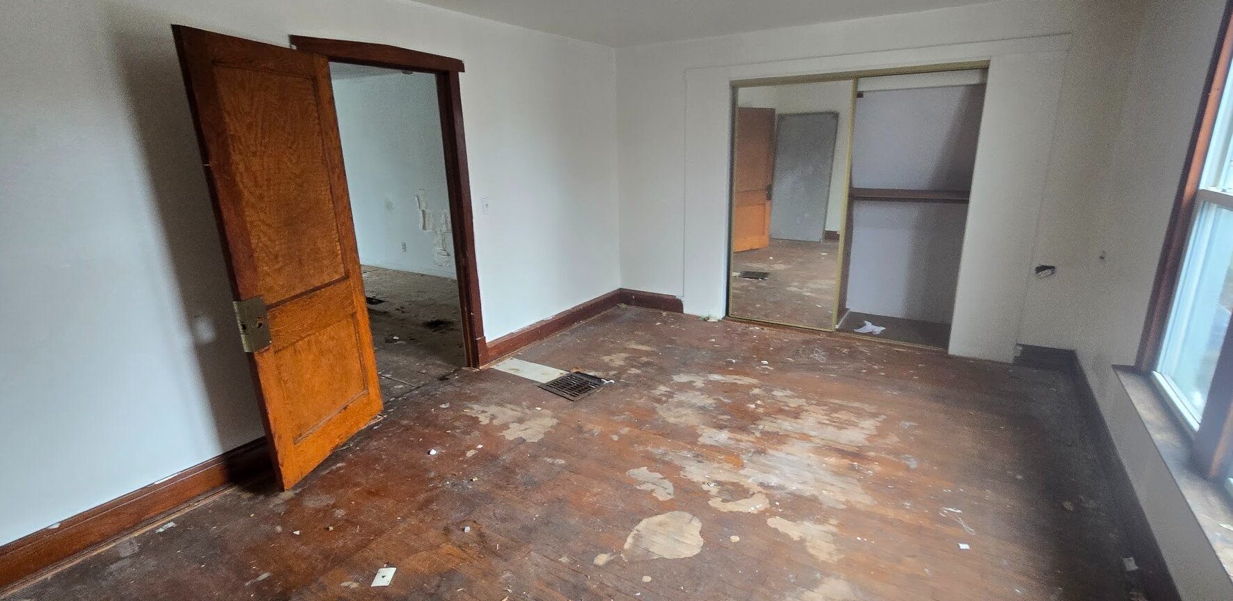 121 W 109th Place, Chicago, IL 60628