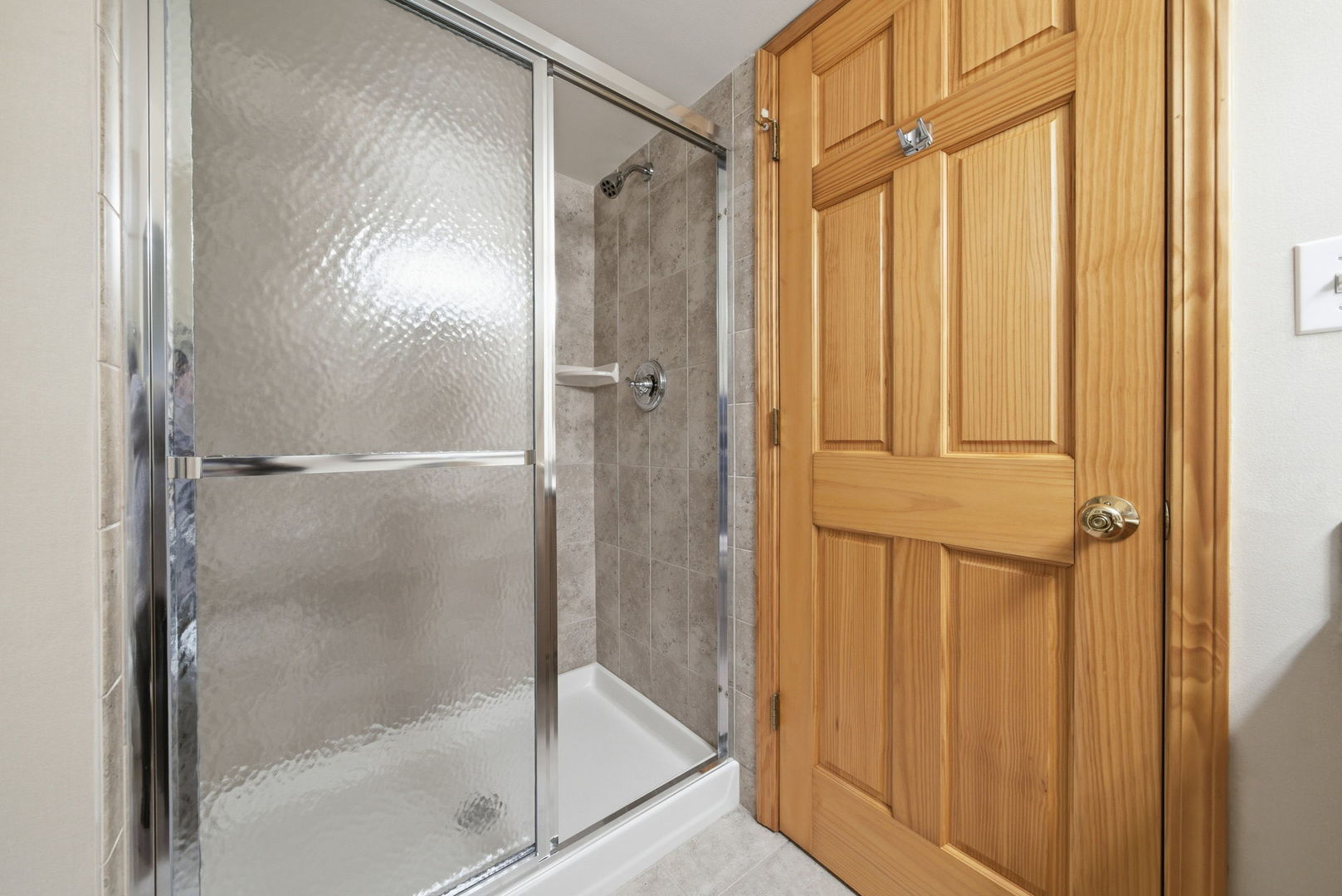 500 Buckingham Place, Downers Grove, IL 60516