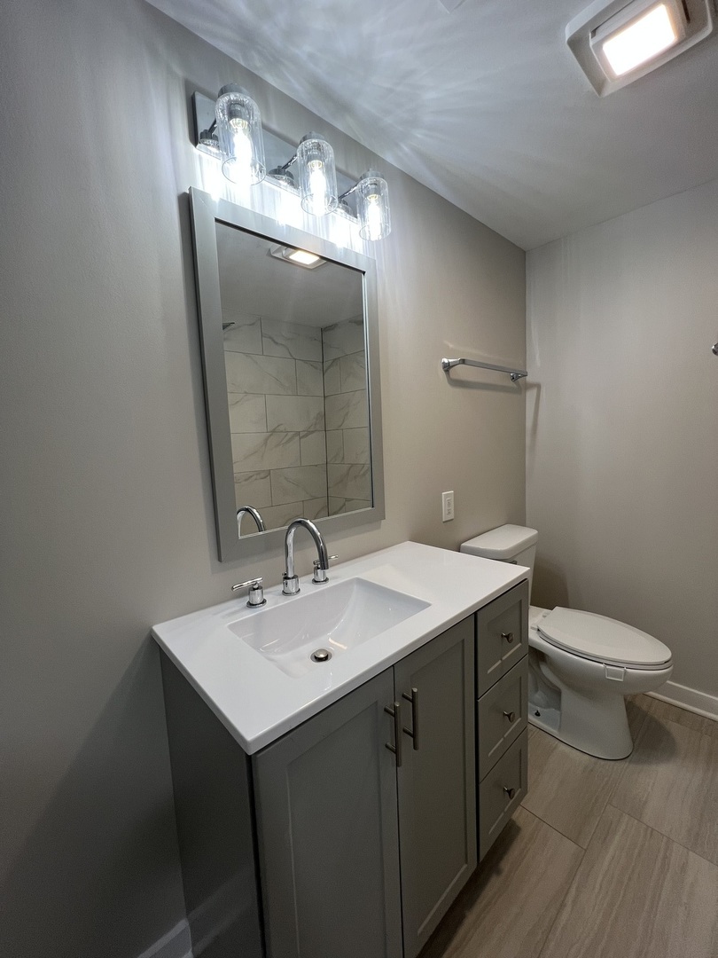 407 E Abe Street, Plano, IL 60545