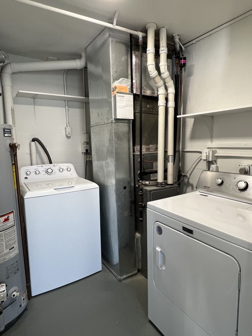 407 E Abe Street, Plano, IL 60545