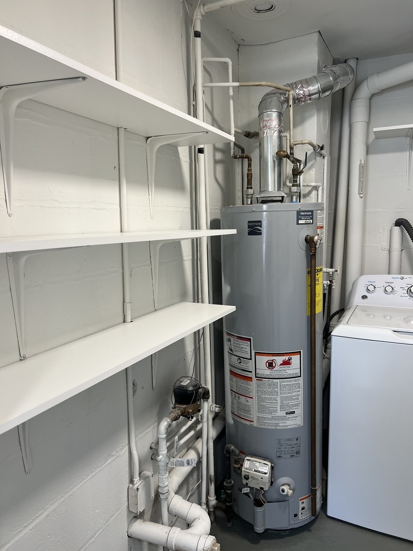 407 E Abe Street, Plano, IL 60545