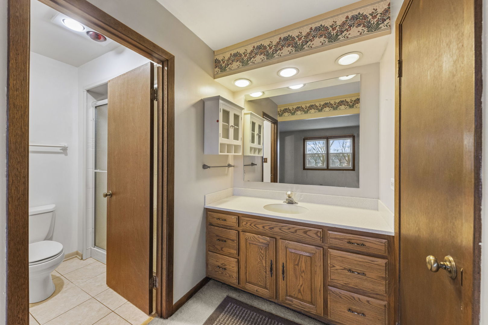 966 W Bauer Road, Naperville, IL 60563