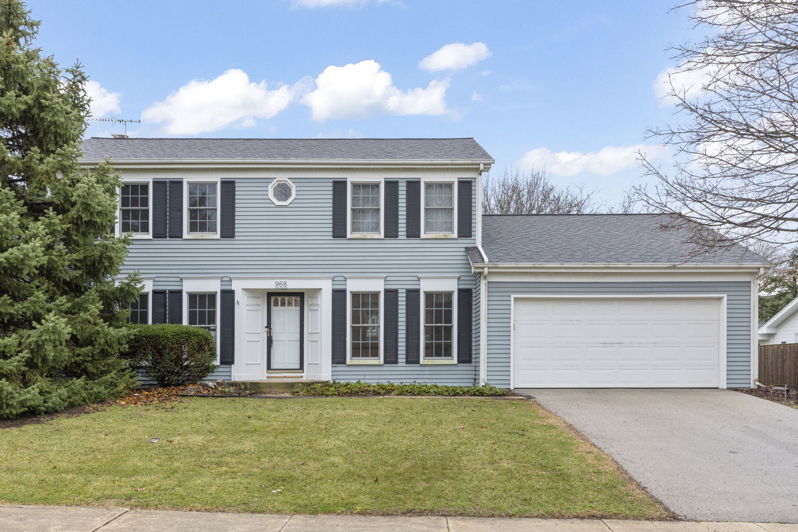 966 W Bauer Road, Naperville, IL 60563