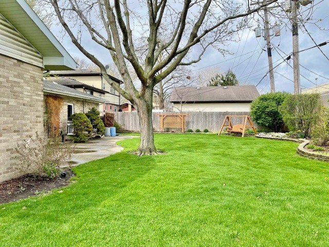 700 Longview Drive, Countryside, IL 60525