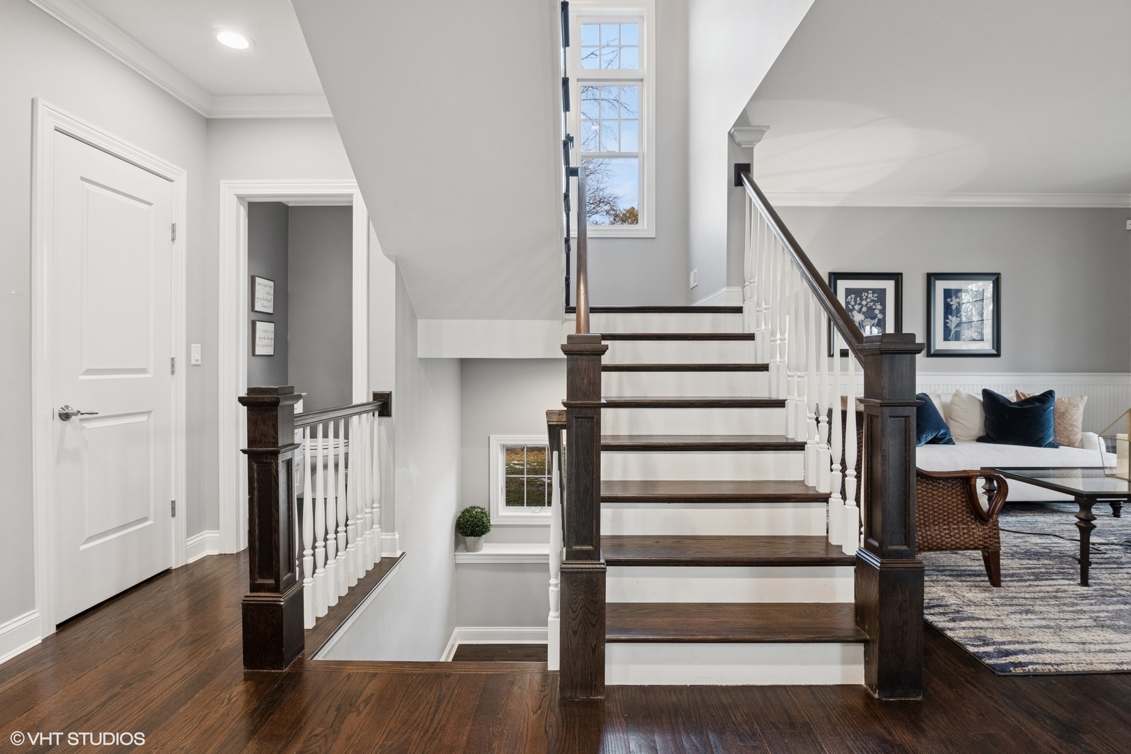 374 N Myrtle Avenue, Elmhurst, IL 60126