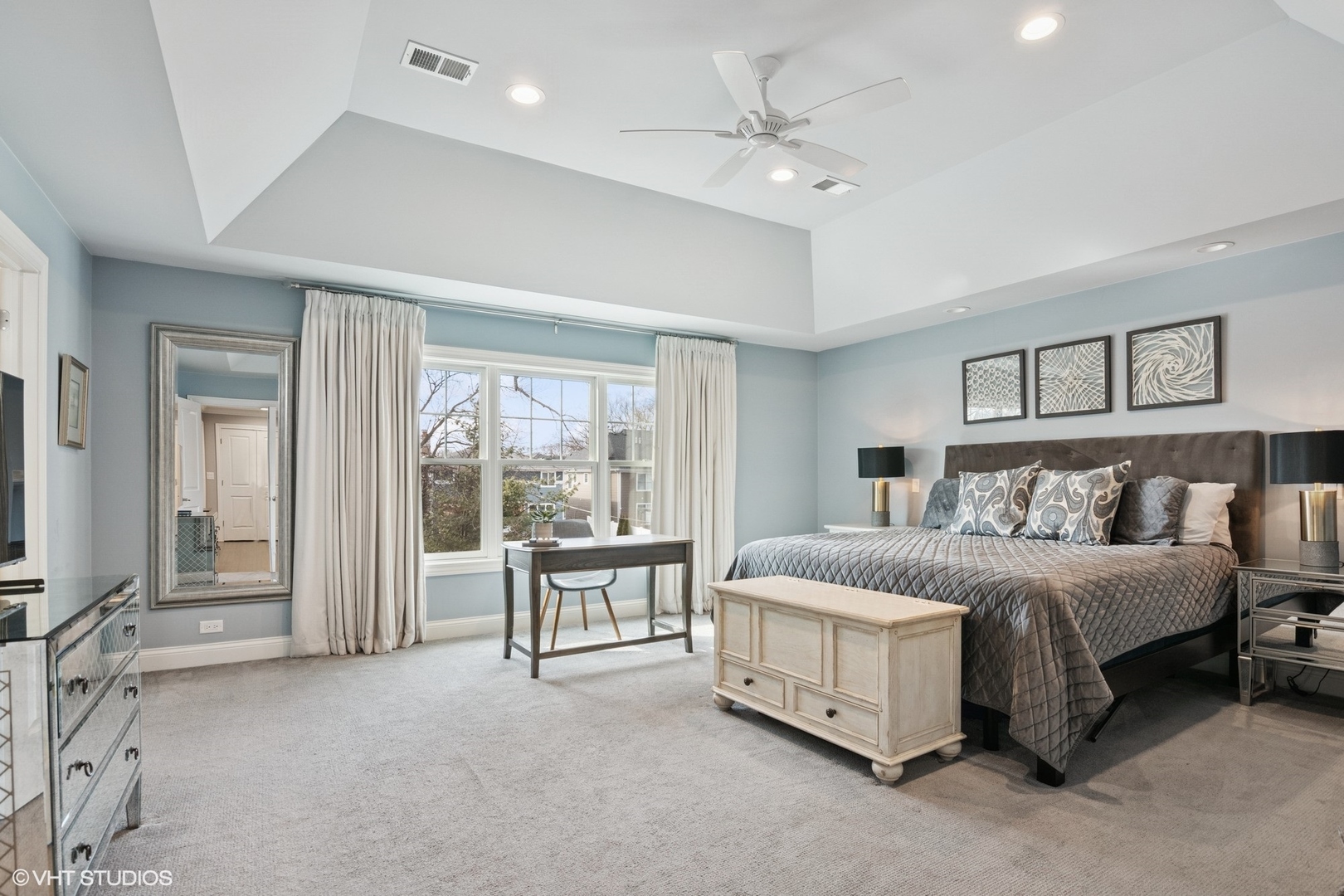 374 N Myrtle Avenue, Elmhurst, IL 60126