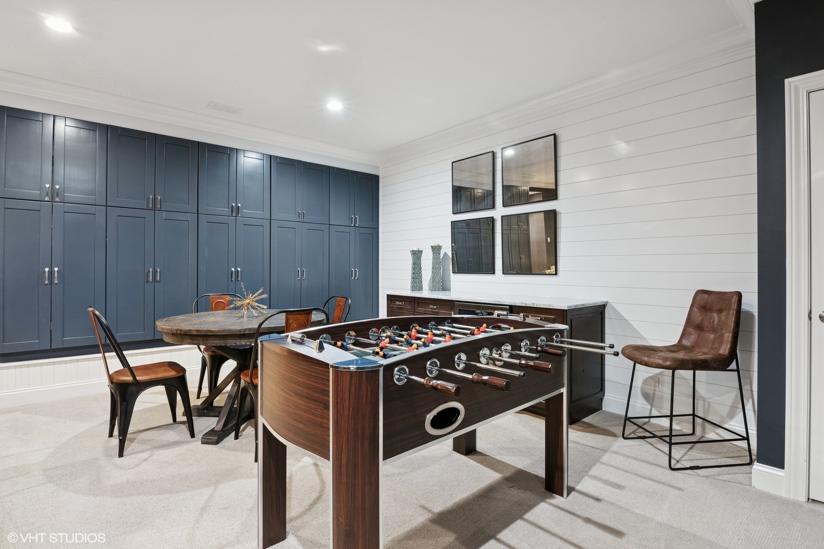 374 N Myrtle Avenue, Elmhurst, IL 60126