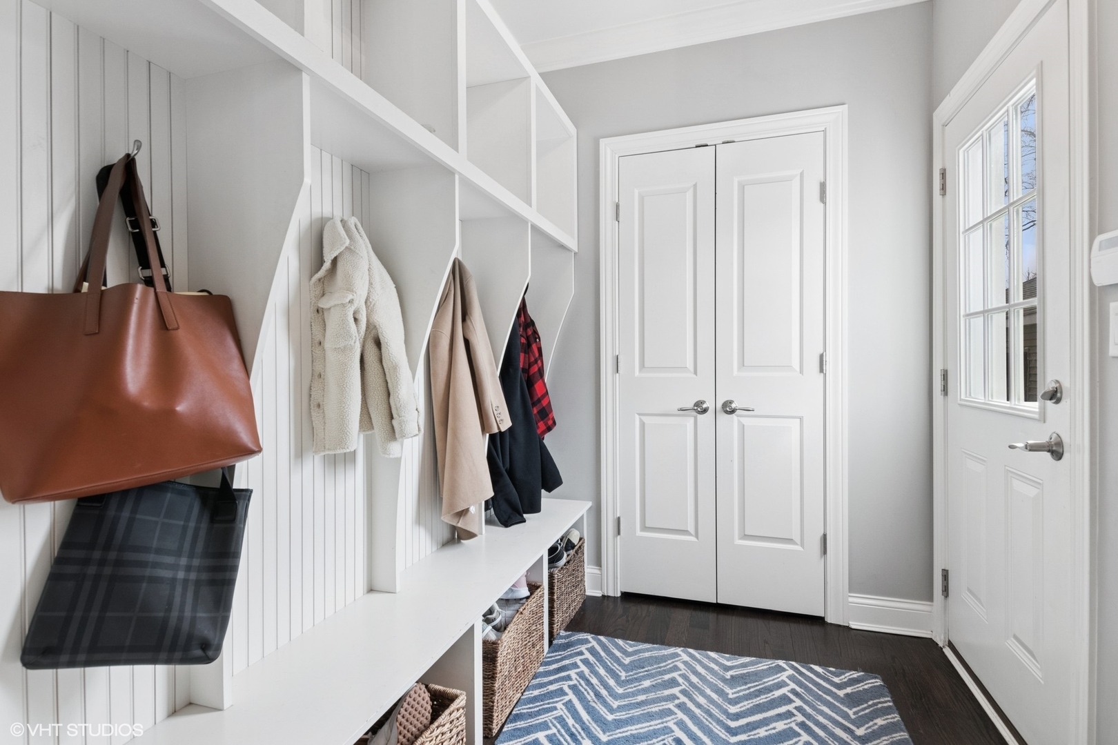 374 N Myrtle Avenue, Elmhurst, IL 60126