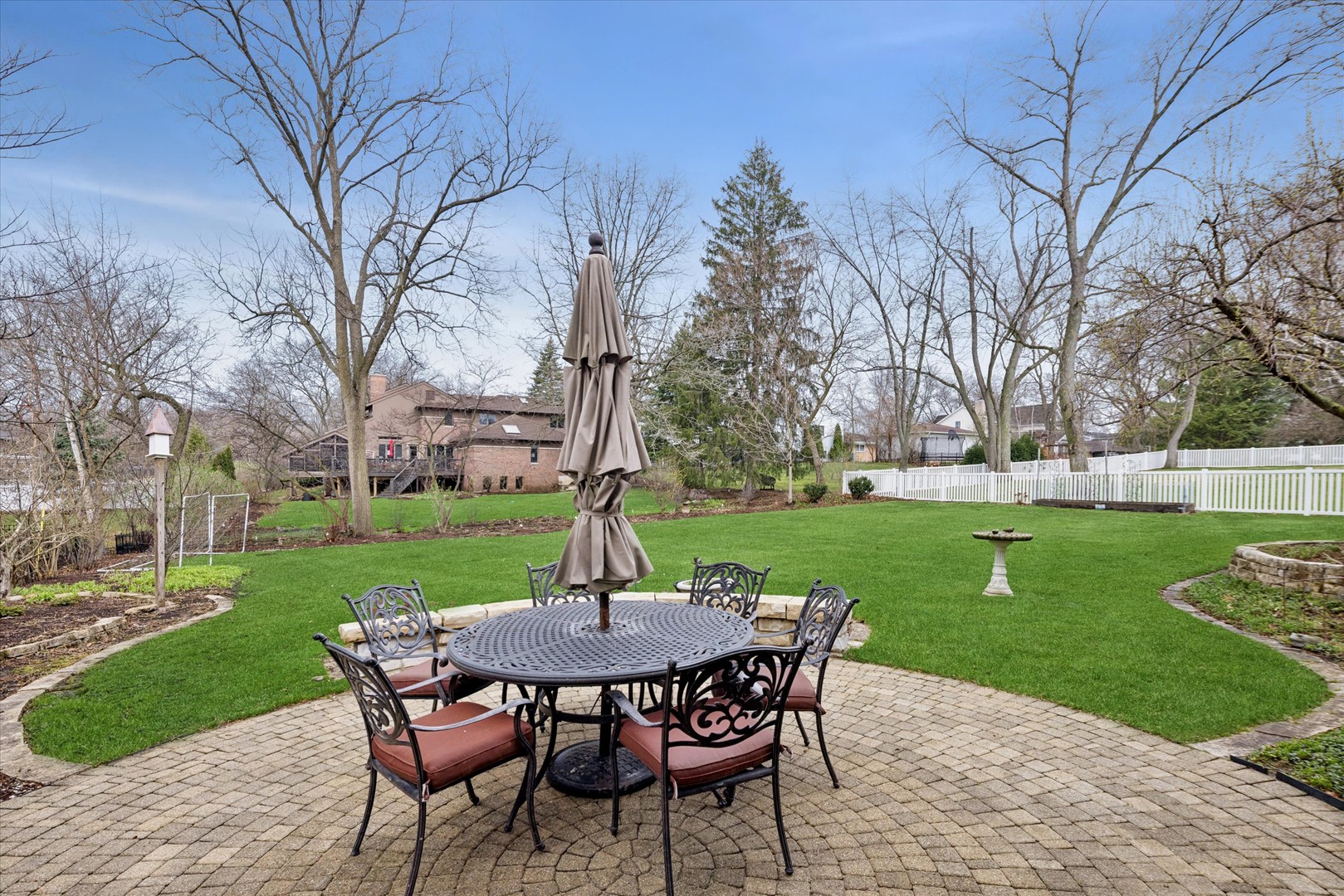 156 Sunset Avenue, Glen Ellyn, IL 60137