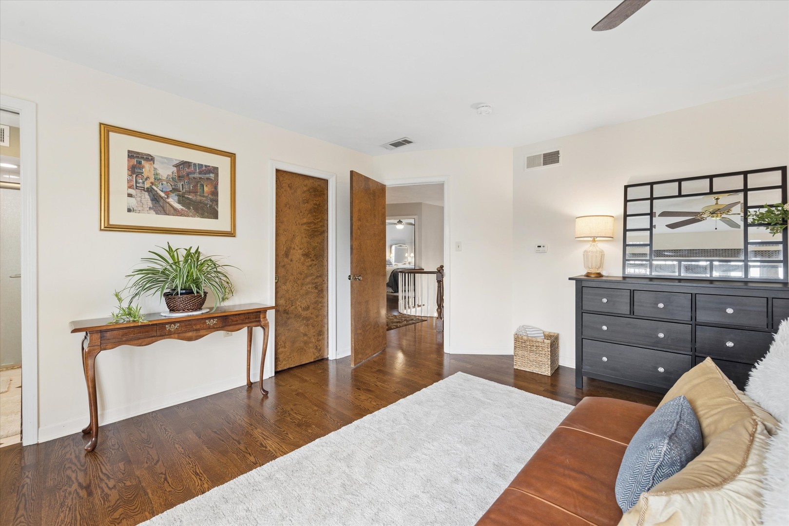 156 Sunset Avenue, Glen Ellyn, IL 60137