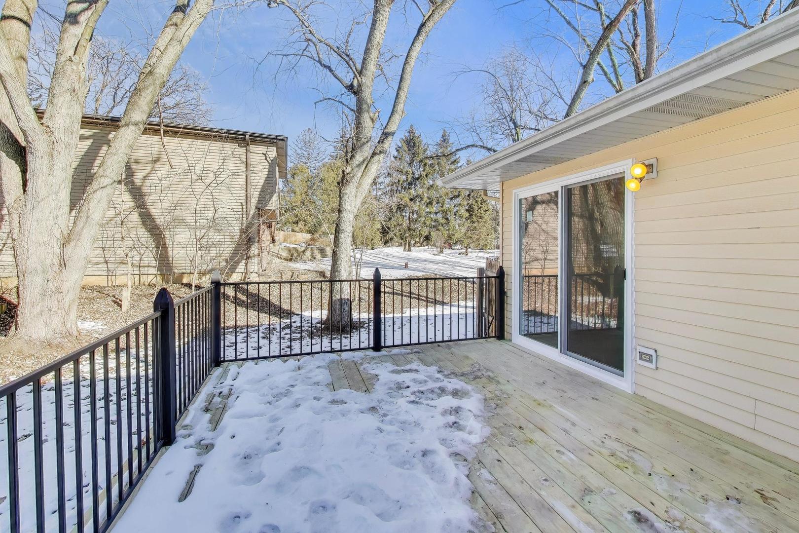 2N660 Valewood Road, West Chicago, IL 60185