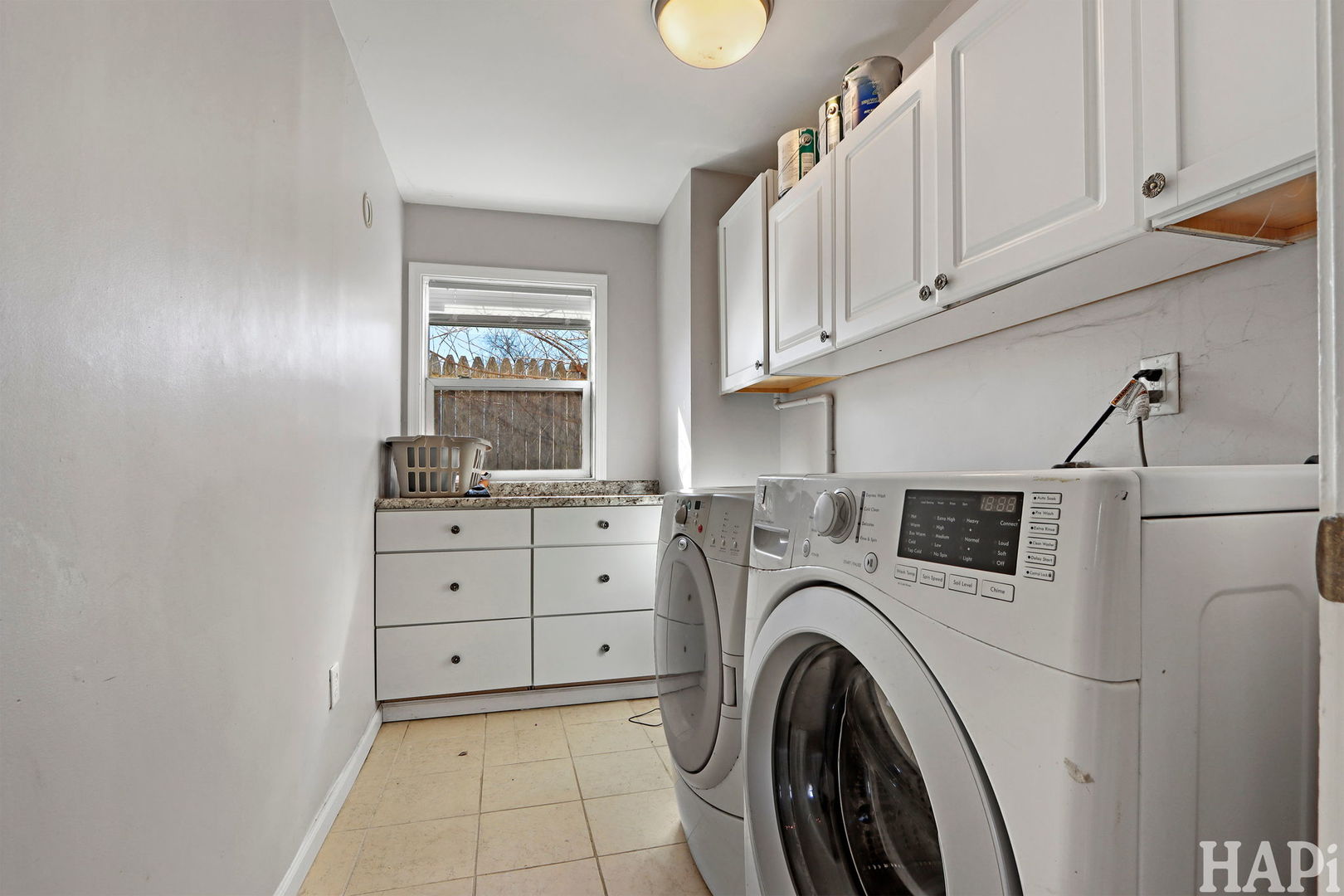 42522 N Lake Avenue, Antioch, IL 60002