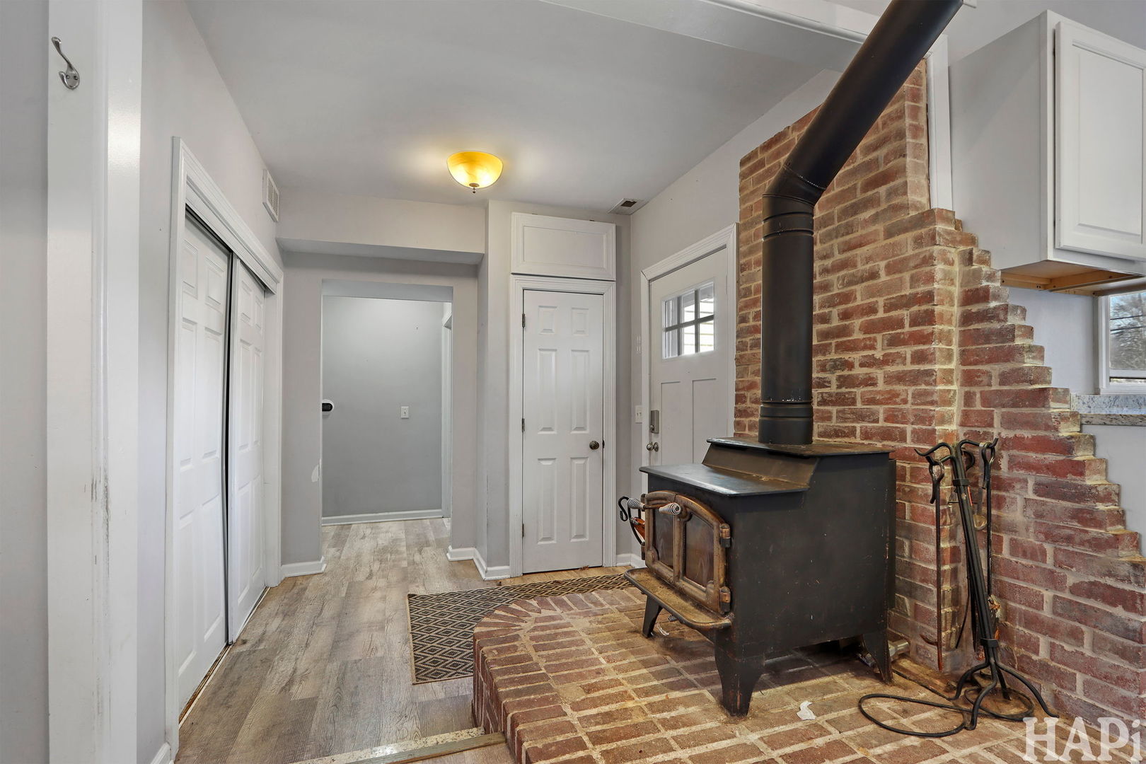 42522 N Lake Avenue, Antioch, IL 60002