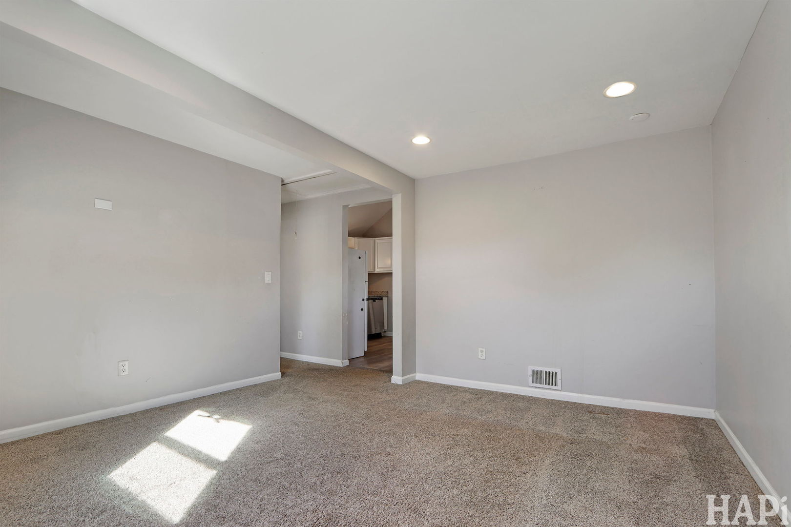 42522 N Lake Avenue, Antioch, IL 60002