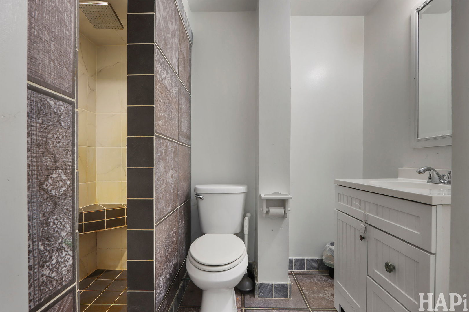 42522 N Lake Avenue, Antioch, IL 60002