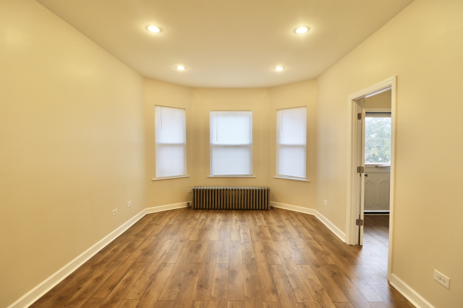 3807 N Narragansett Avenue #2, Chicago, IL 60634