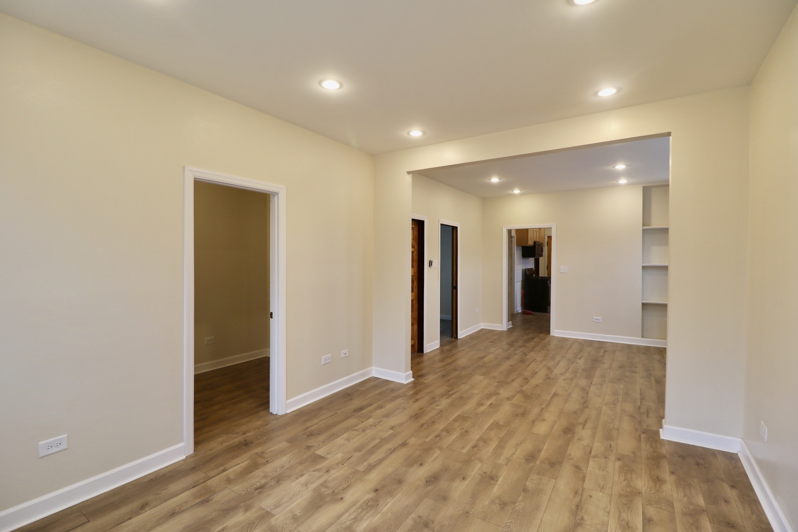 3807 N Narragansett Avenue #2, Chicago, IL 60634