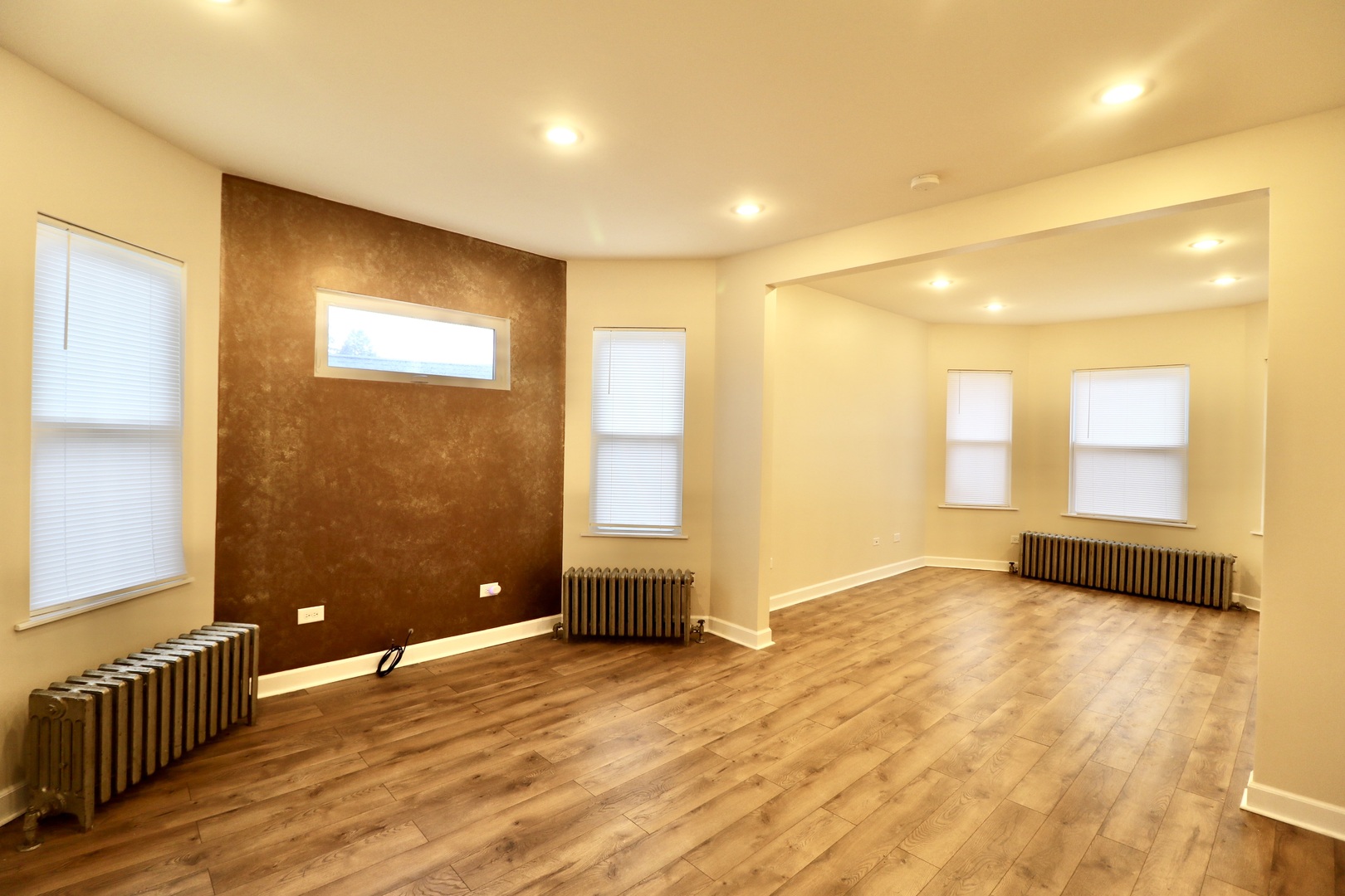 3807 N Narragansett Avenue #2, Chicago, IL 60634