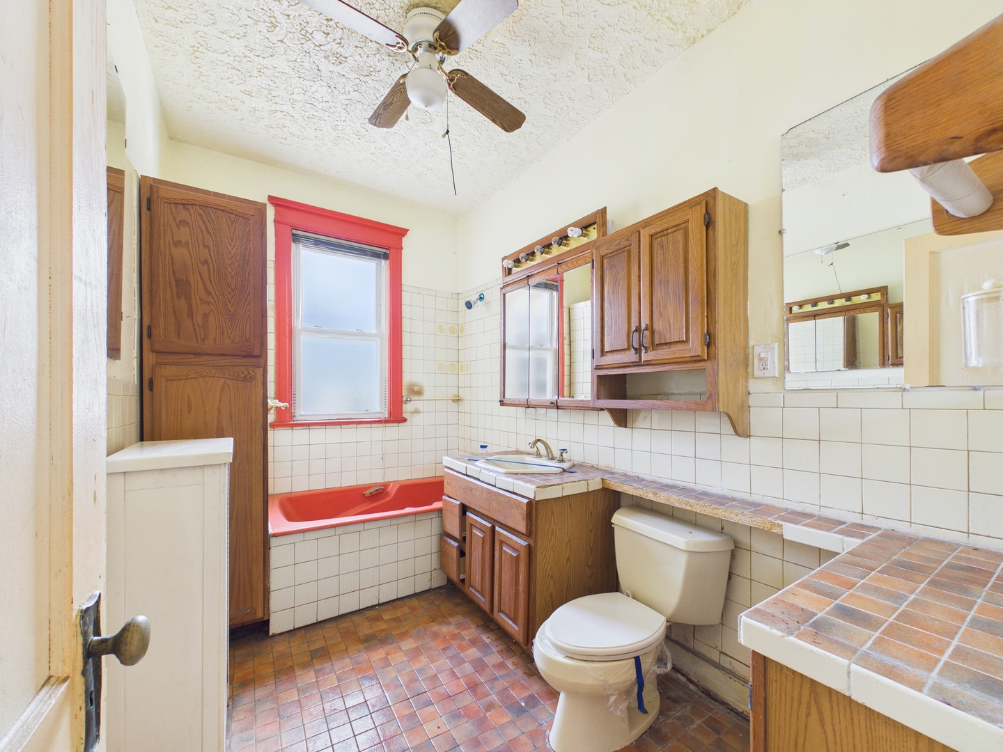 5500 W Adams Street, Chicago, IL 60644