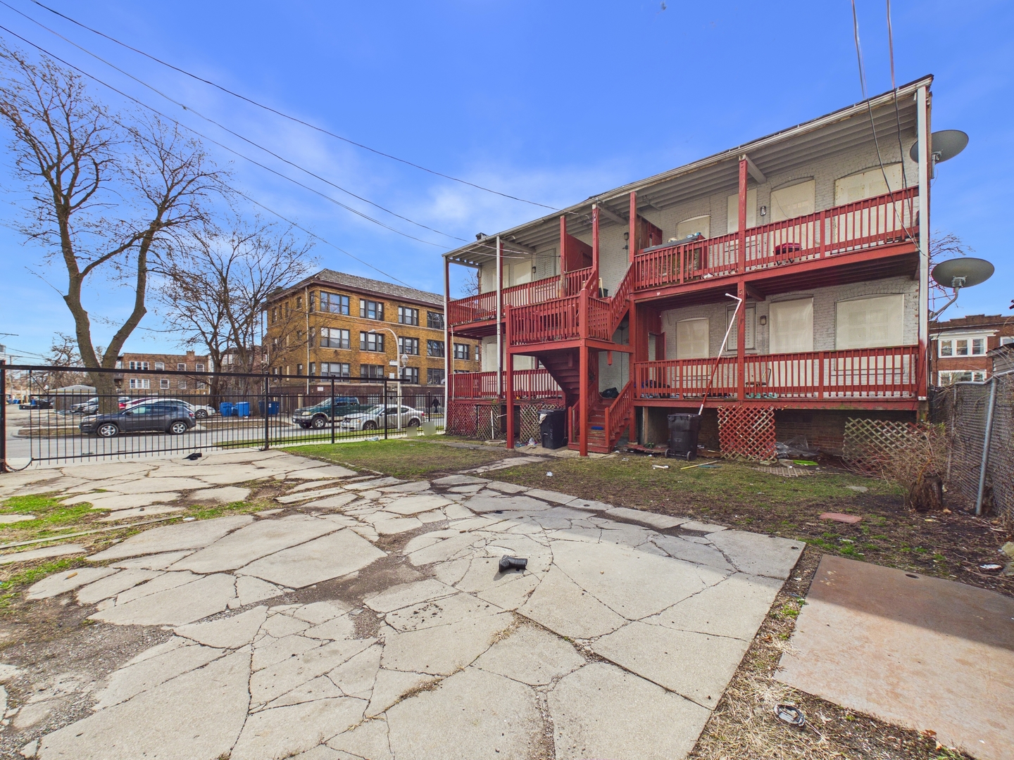 5500 W Adams Street, Chicago, IL 60644