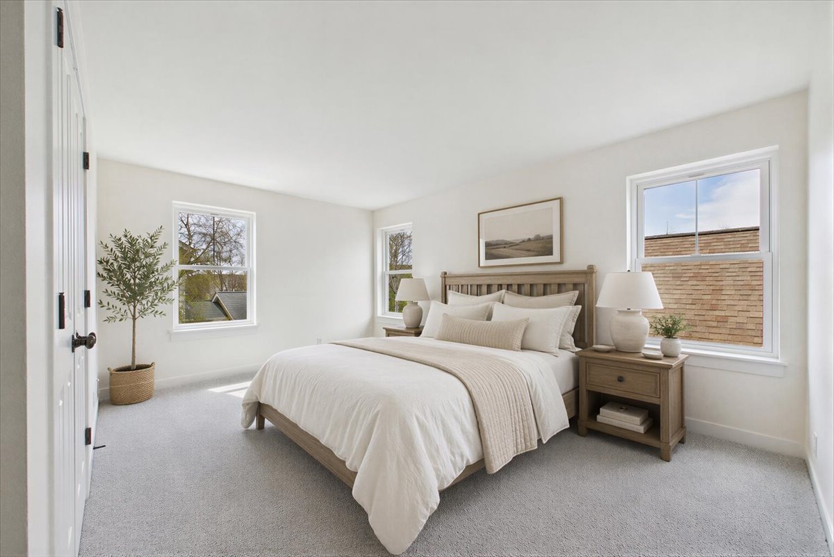 884 Blazing Star Road, Grayslake, IL 60030