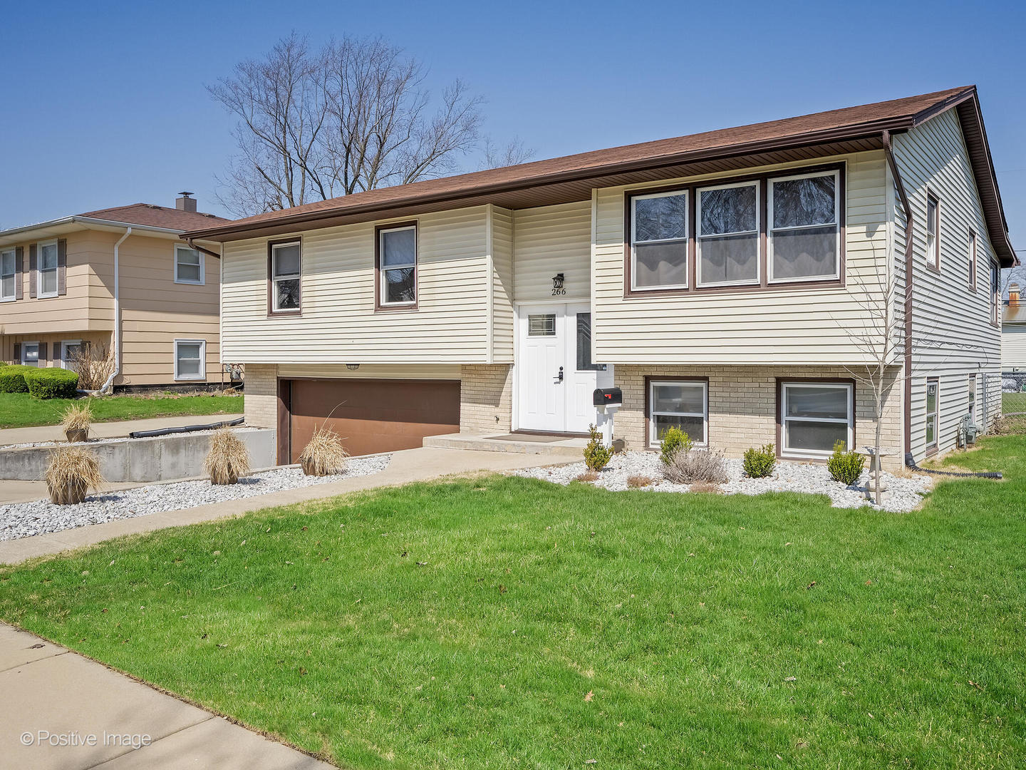 266 Marilyn Avenue, Glendale Heights, IL 60139