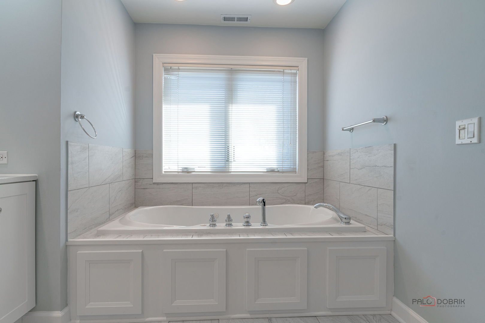 3313 Ridge Road, Spring Grove, IL 60081