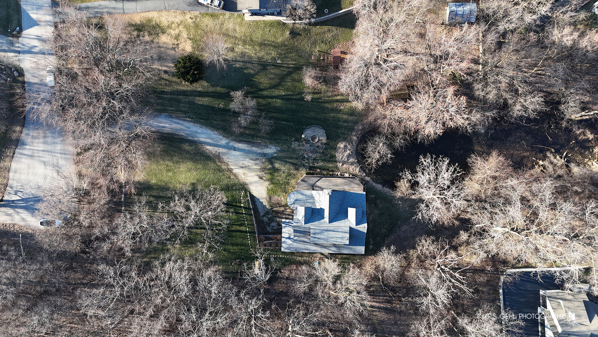 28496 High View Road, McHenry, IL 60051