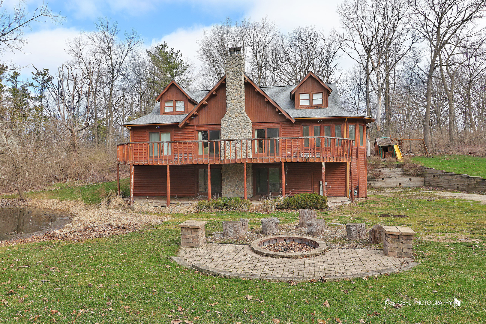 28496 High View Road, McHenry, IL 60051