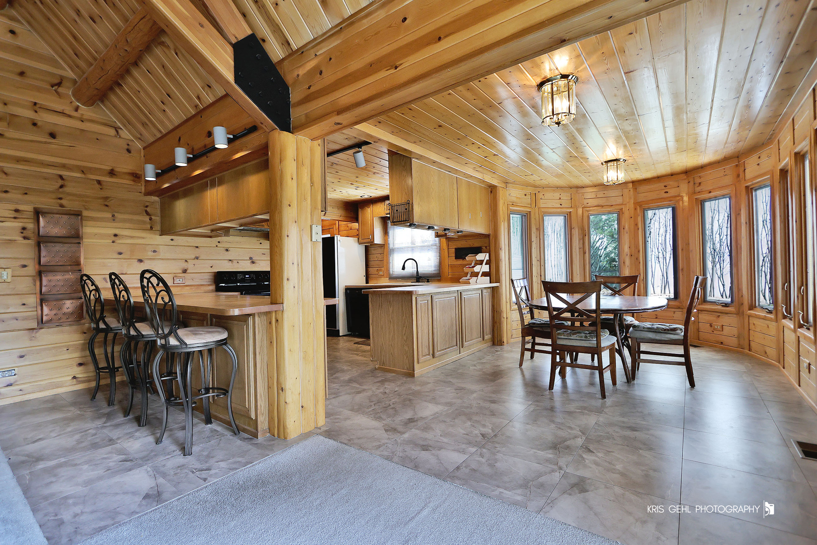 28496 High View Road, McHenry, IL 60051