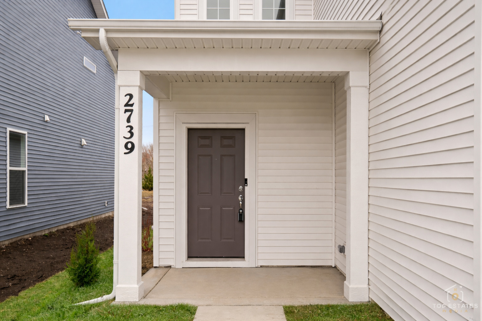 2739 Lawlor Lane, Naperville, IL 60564