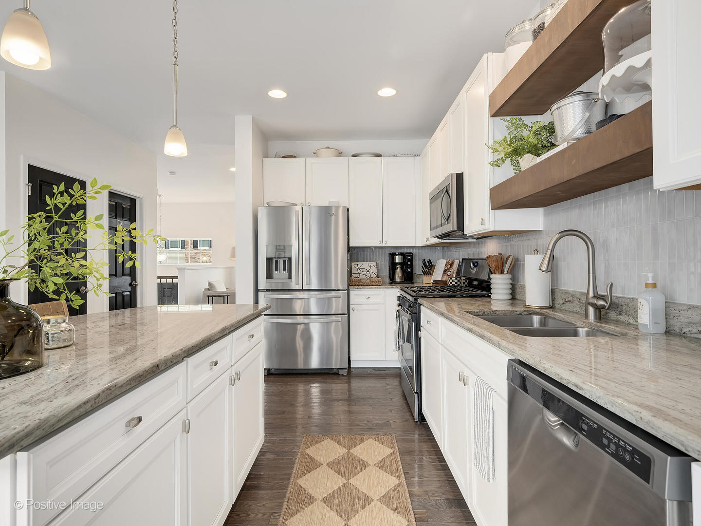 1589 Deer Pointe Drive, South Elgin, IL 60177