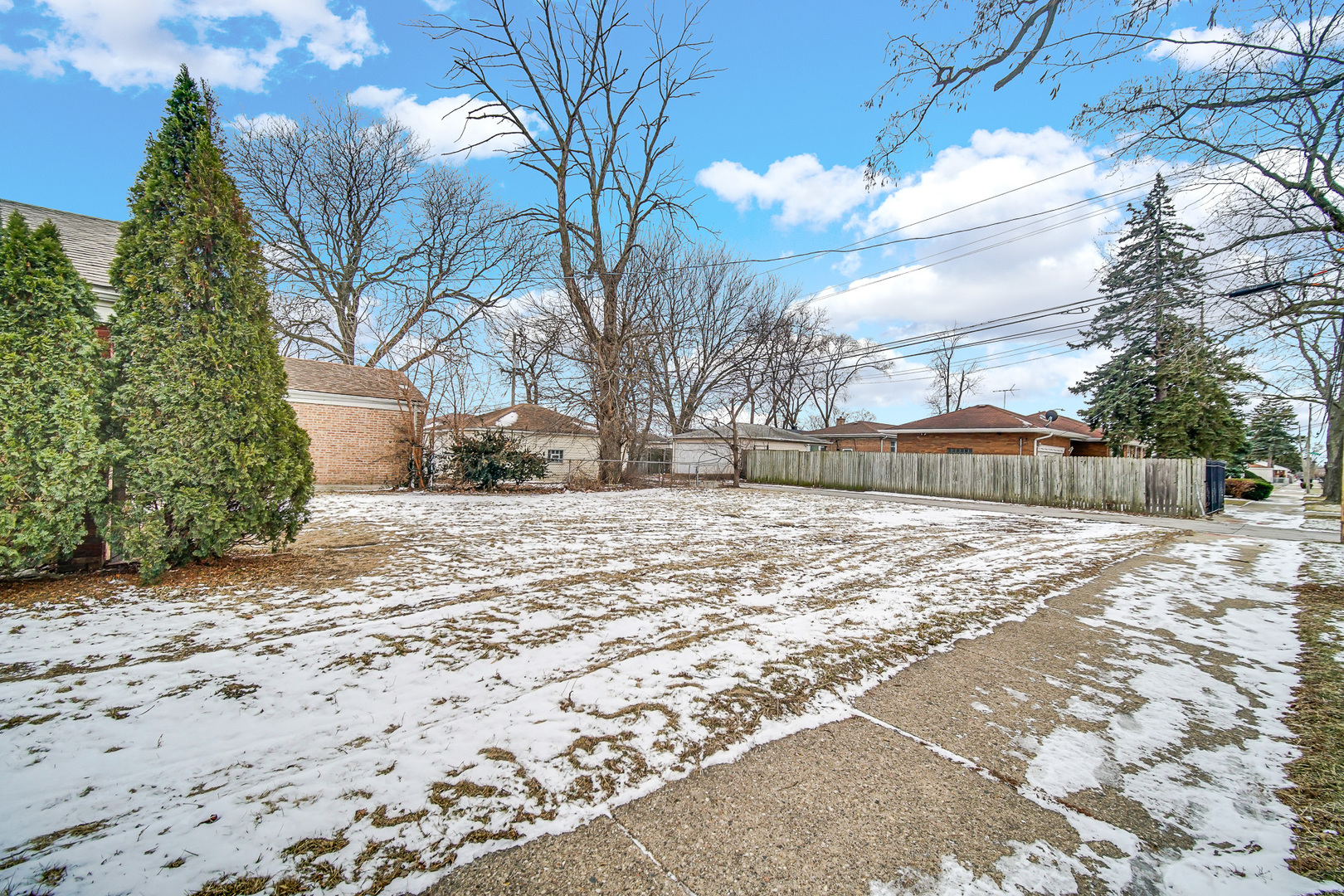 12500 S Loomis Street, Calumet Park, IL 60827